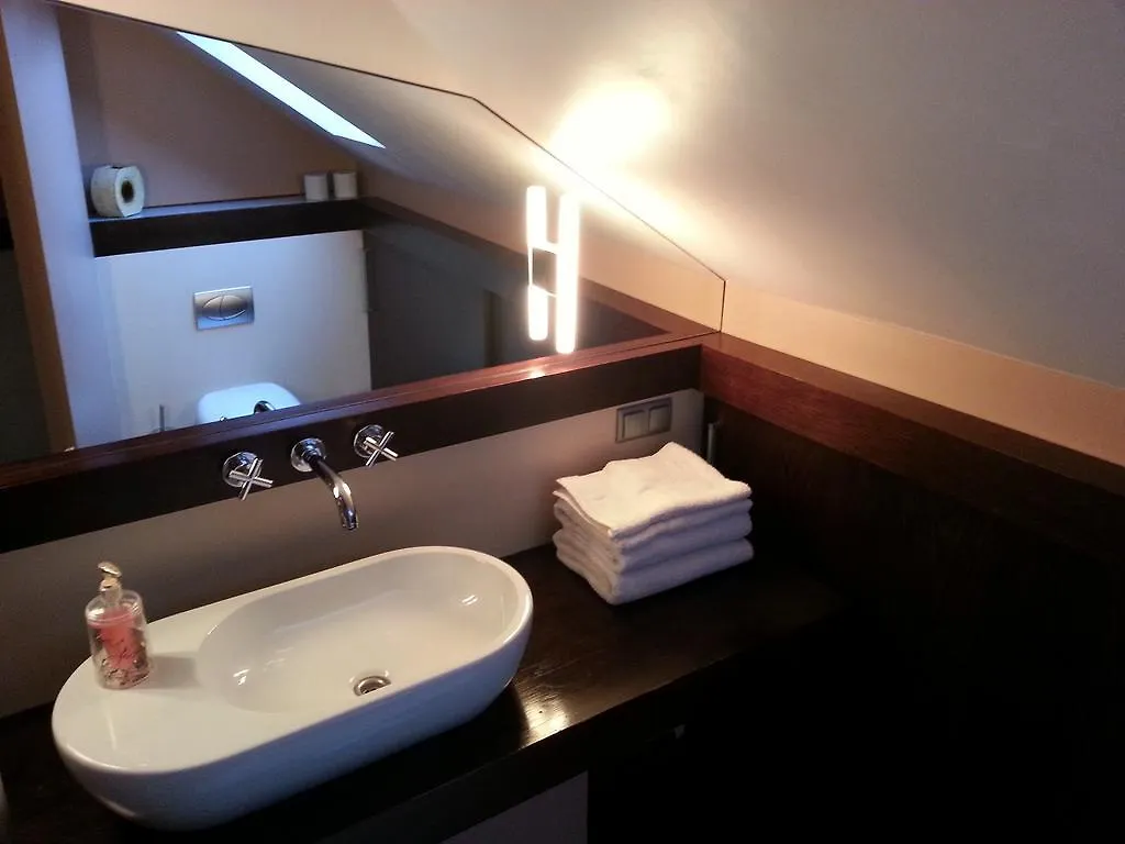 Krakow Jacuzzi Apartment 0*,